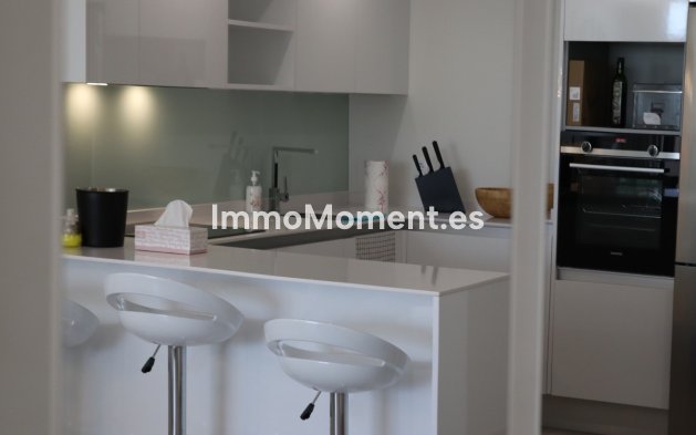 Location de courte durée - Penthouse - Estepona  - Cancelada
