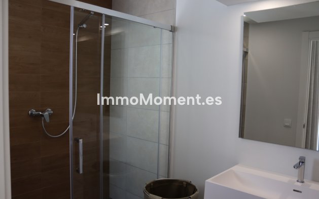 Location de courte durée - Penthouse - Estepona  - Cancelada