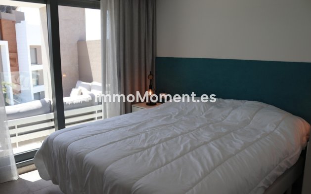Location de courte durée - Penthouse - Estepona  - Cancelada