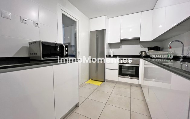 Short Term Rentals - Apartment - Marbella - Nueva Andalucía
