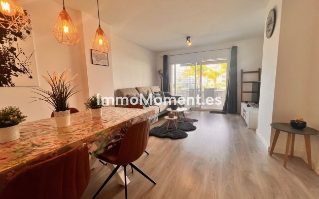 Short Term Rentals - Apartment - Marbella - Nueva Andalucía