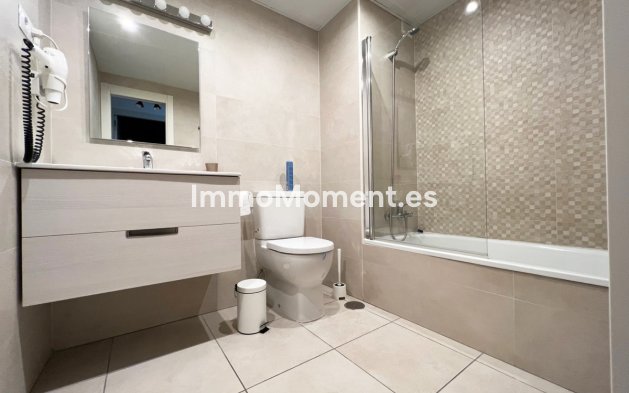 Short Term Rentals - Apartment - Marbella - Nueva Andalucía