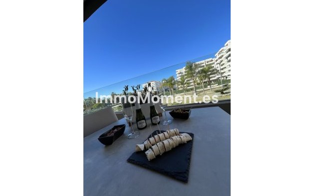 Short Term Rentals - Apartment - Marbella - Nueva Andalucía