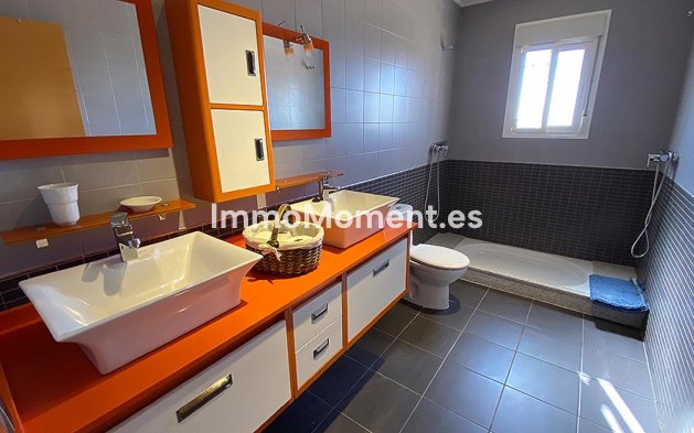 Bestaande woning - Villa - Los Montesinos