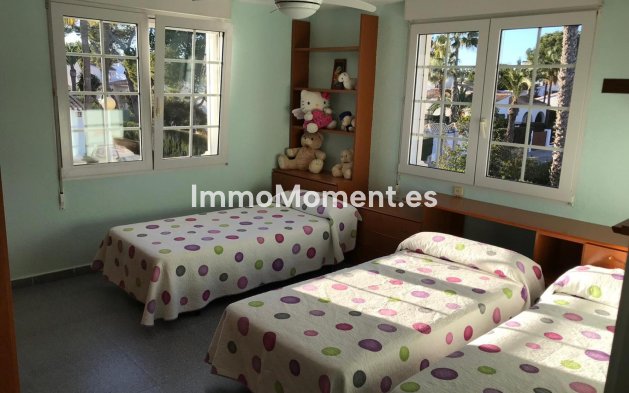 Wiederverkauf - Villa - Orihuela Costa