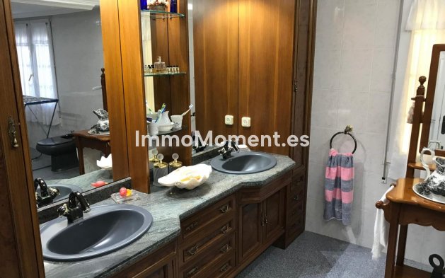 Wiederverkauf - Villa - Orihuela Costa