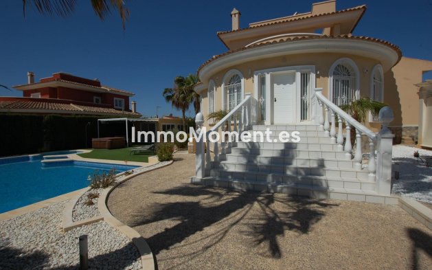 Resale - Detached villa - Ciudad Quesada