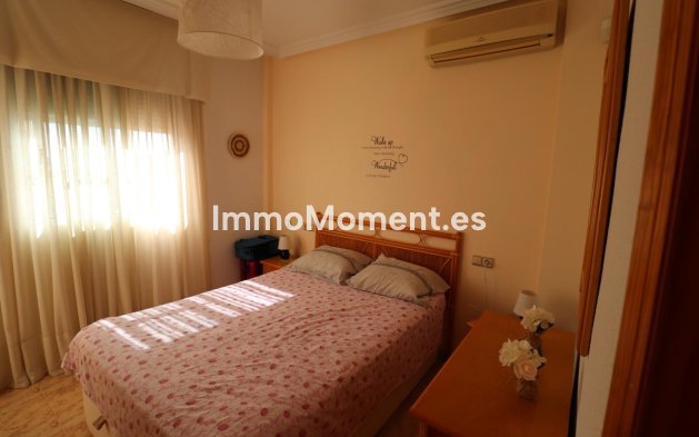 Wiederverkauf - Villa - Villamartin