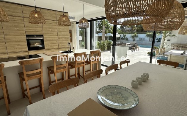 Location de courte durée - Villa individuelle - Estepona  - Costalita