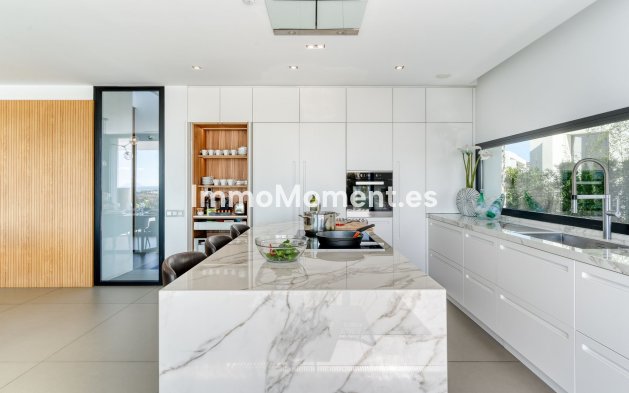 Short Term Rentals - Detached villa - Estepona - New Golden Mile