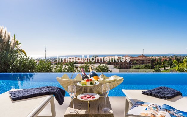 Short Term Rentals - Detached villa - Estepona - New Golden Mile
