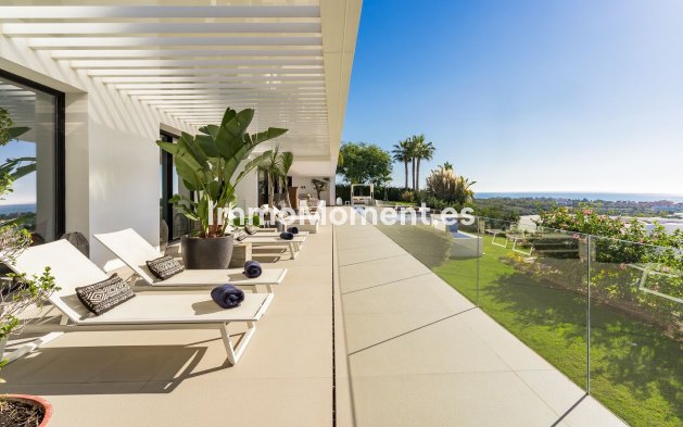 Short Term Rentals - Detached villa - Estepona - New Golden Mile