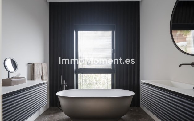 Kurzzeitvermietung - Freistehende Villa - Marbella - Río Real