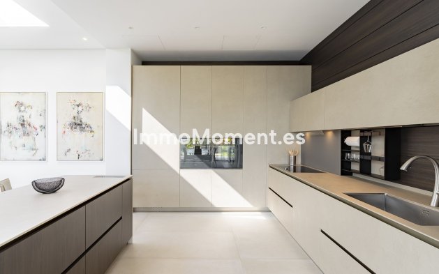 Kurzzeitvermietung - Freistehende Villa - Benahavís