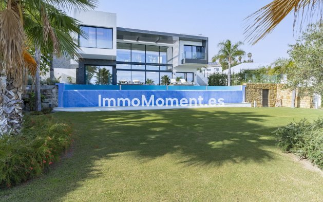 Kurzzeitvermietung - Freistehende Villa - Benahavís