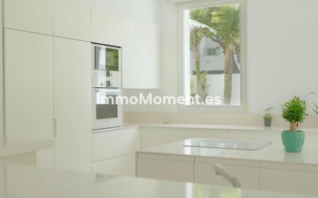 Kurzzeitvermietung - Freistehende Villa - Marbella - Guadalmina Alta