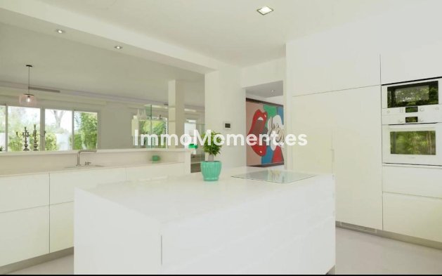 Kurzzeitvermietung - Freistehende Villa - Marbella - Guadalmina Alta