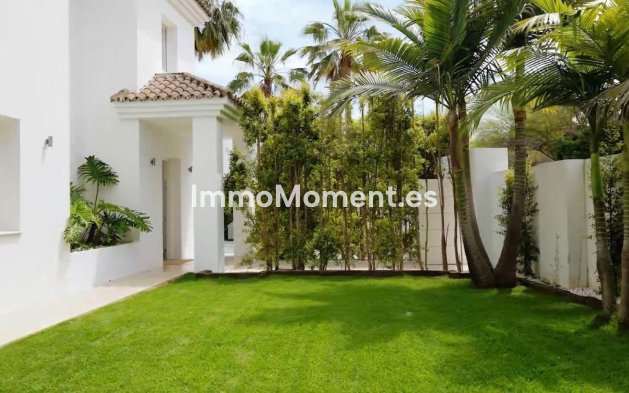 Kurzzeitvermietung - Freistehende Villa - Marbella - Guadalmina Alta