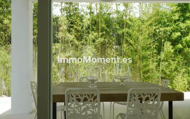 Kurzzeitvermietung - Freistehende Villa - Marbella - Guadalmina Alta