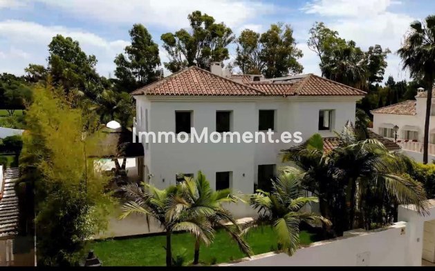 Kurzzeitvermietung - Freistehende Villa - Marbella - Guadalmina Alta