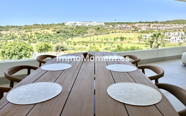 Short Term Rentals - Apartment - Estepona