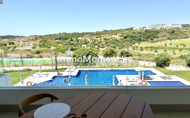 Short Term Rentals - Apartment - Estepona