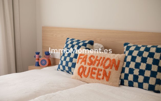 Short Term Rentals - Apartment - Estepona