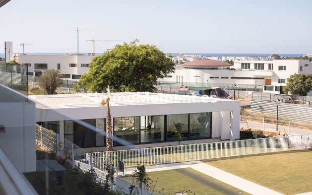 Short Term Rentals - Apartment - Estepona