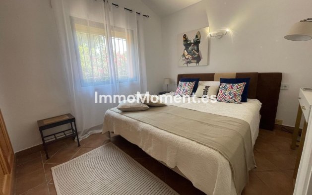 Short Term Rentals - Detached villa - Estepona - Atalaya
