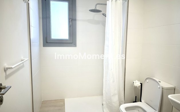 Short Term Rentals - Apartment - Estepona