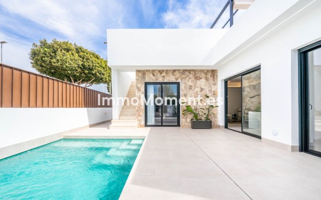 Neubau - Freistehende Villa - Roldán