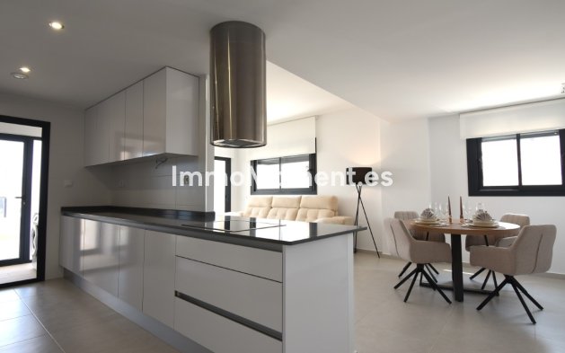 Neubau - Wohnung - San Miguel de Salinas