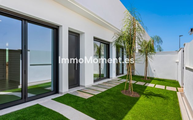 Nieuwbouw - Vrijstaande villa - Los Alcázares