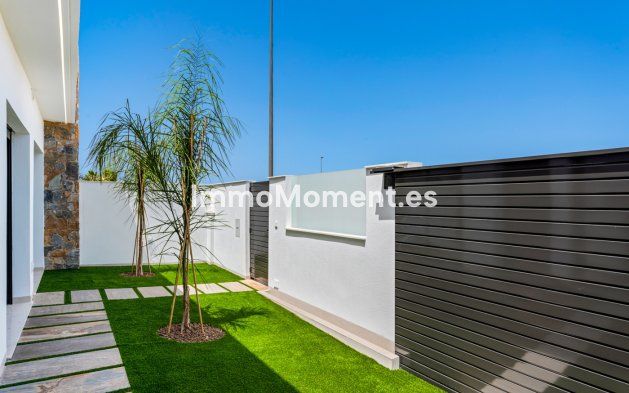 Nieuwbouw - Vrijstaande villa - Los Alcázares