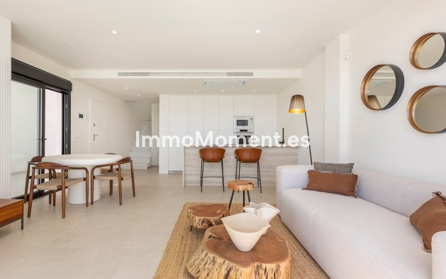 Obra nueva - Villa independiente - Los Alcázares