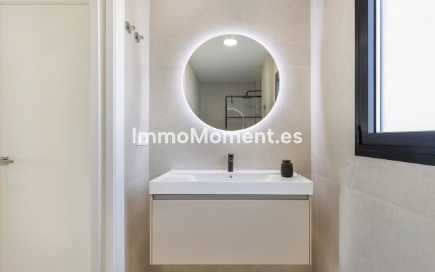 Neubau - Freistehende Villa - Los Alcázares