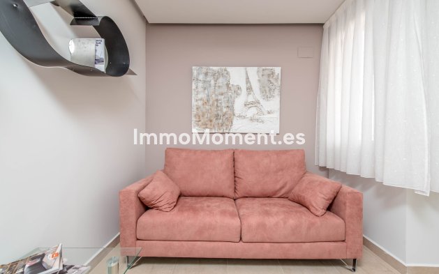 Obra nueva - Villa independiente - Los Alcázares