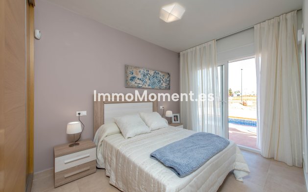 Obra nueva - Villa independiente - Los Alcázares