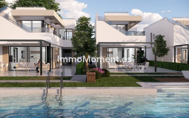 Obra nueva - Villa independiente - Pilar de la Horadada