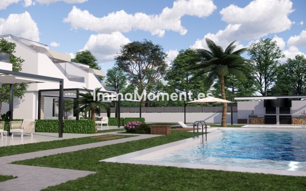 Obra nueva - Villa independiente - Pilar de la Horadada