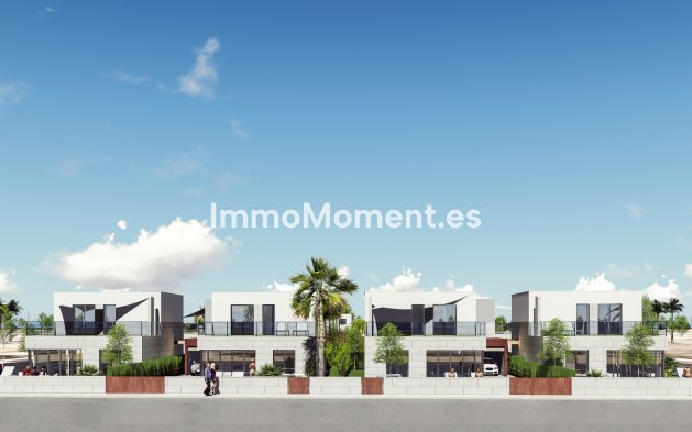 Obra nueva - Villa independiente - Los Alcázares