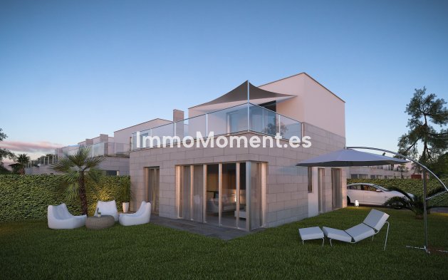 Obra nueva - Villa independiente - Los Alcázares