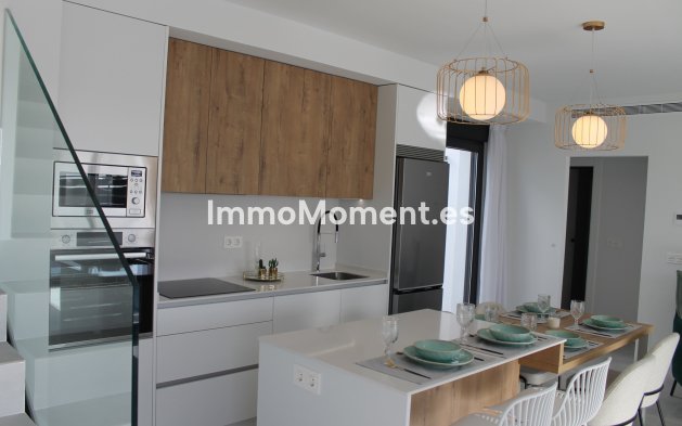 Neubau - Freistehende Villa - Roldán