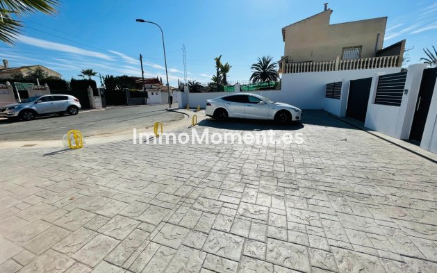 Neubau - Freistehende Villa - Torrevieja