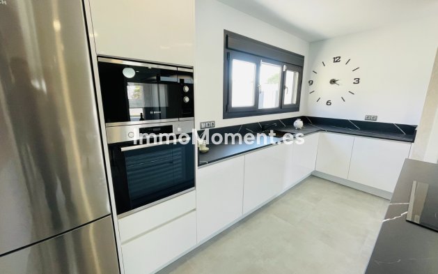 Neubau - Freistehende Villa - Torrevieja