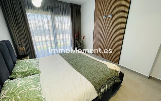 Neubau - Freistehende Villa - Torrevieja