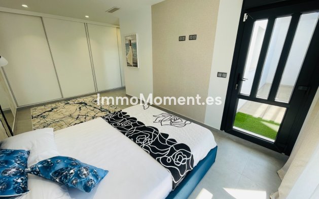 Neubau - Freistehende Villa - Torrevieja