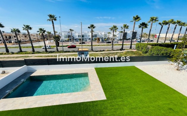 Neubau - Freistehende Villa - Torrevieja