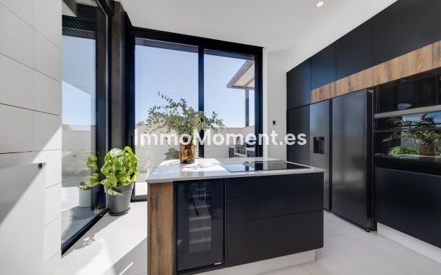 Obra nueva - Villa independiente - Pilar de la Horadada