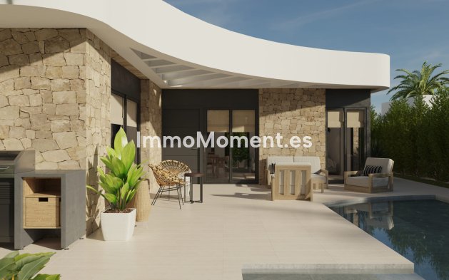 Obra nueva - Villa independiente - Los Montesinos